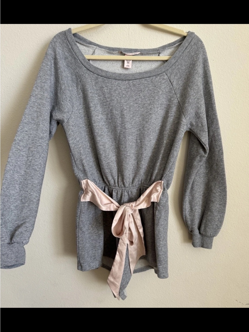 Victoria’s Secret Gray Pink Bow Ballet Core Lounge Romper Size M